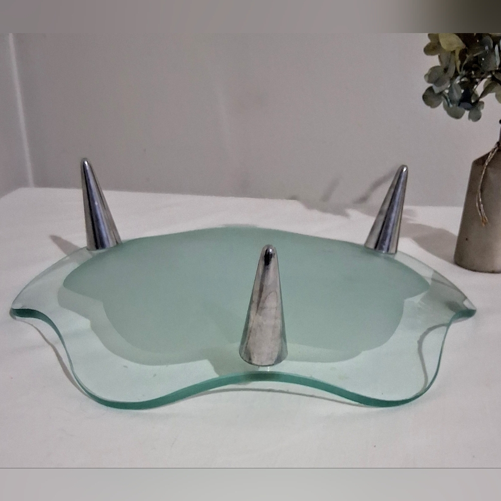 1960s Wavy Glass Display or Serving Tray - 3 Chrome Feet - Mid Century Modern - Picture 8 of 9
